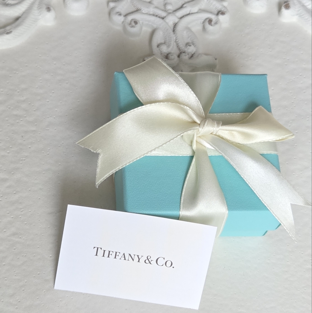 Tiffany & Co. Silver Heart Charm - Picture 2 of 2